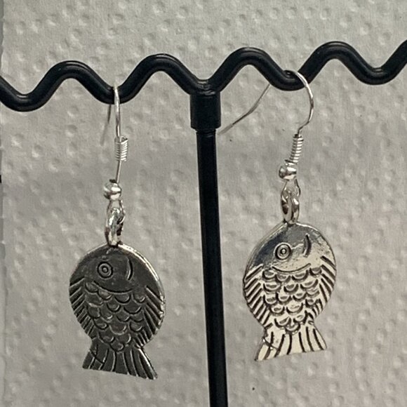 Fish Earring, Fishing Jewelry, Silly Animal Earring, Gift Idea, Novelty Earring - Picture 8 of 8